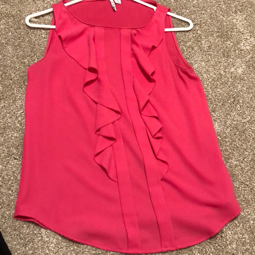 Elle ruffle hot pink